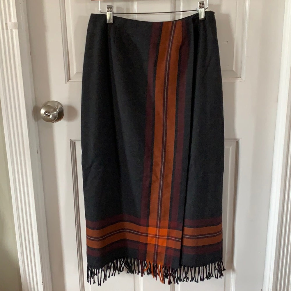 Valerie Stevens Pure Wool Skirt Size 10